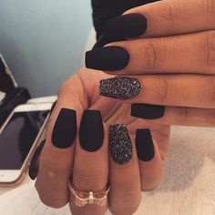 black-nails-acrylic-42_5 Unghii negre acrilice