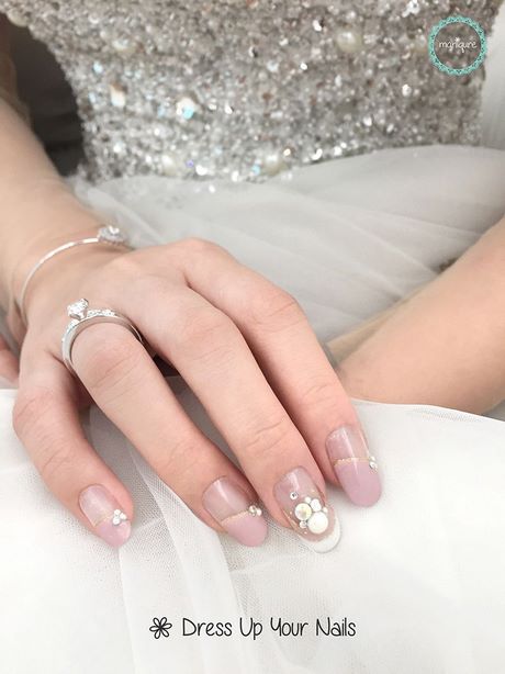 bridal-manicure-and-pedicure-80_17 Manichiură și pedichiură de mireasă
