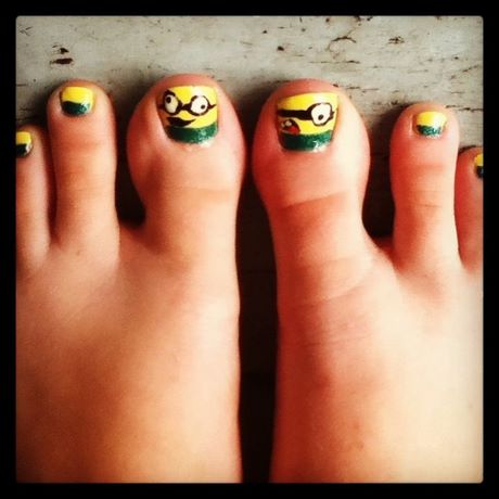 crazy-toe-nail-designs-45_17 Nebun deget de la picior unghii modele