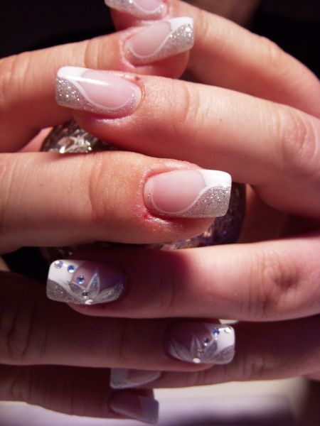 elegant-nail-designs-for-brides-29_20 Modele elegante de unghii pentru mirese
