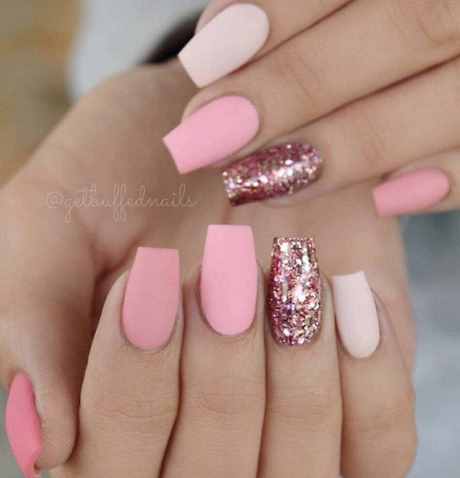 pink-matte-acrylic-nails-58_18 Unghii acrilice mată roz