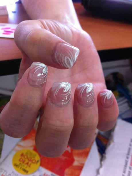 plain-clear-acrylic-nails-00_16 Unghii acrilice clare