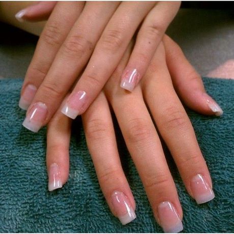 plain-clear-acrylic-nails-00_4 Unghii acrilice clare