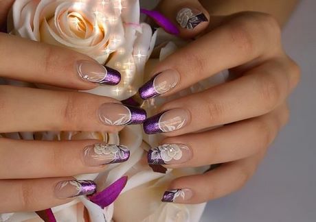 Modele de unghii de nunta violet
