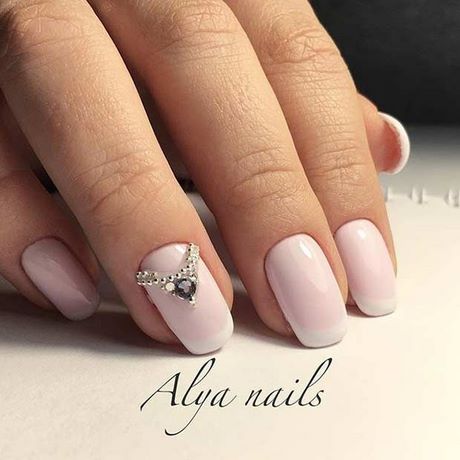 simple-wedding-nails-46_11 Unghii simple de nunta