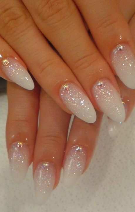 wedding-white-nails-34_6 Nunta unghiile albe