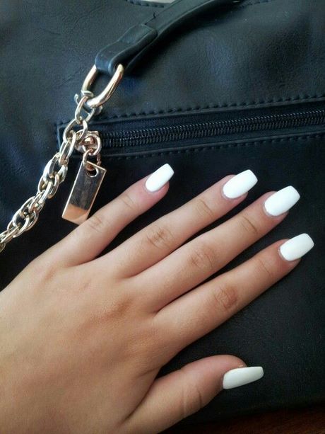 white-acrylic-nails-matte-86_16 Unghii acrilice albe mat
