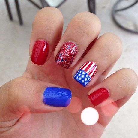 4th-of-july-manicure-38_3 4 iulie manichiura