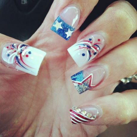 4th-of-july-nail-polish-designs-64_2 4 iulie modele de lacuri de unghii