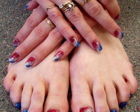 4th-of-july-toe-nail-art-ideas-58_7 4 iulie toe nail art Idei