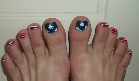 4th-of-july-toe-nail-designs-94 4 iulie modele de unghii de la picioare