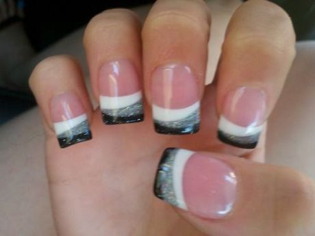 black-and-white-fake-nails-65_17 Unghii false alb-negru