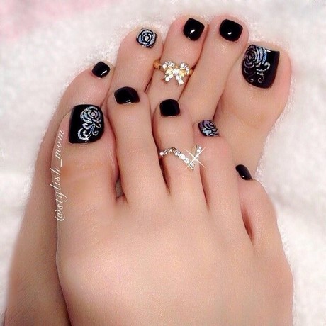 black-pedicure-nail-designs-11_5 Negru pedichiura modele de unghii