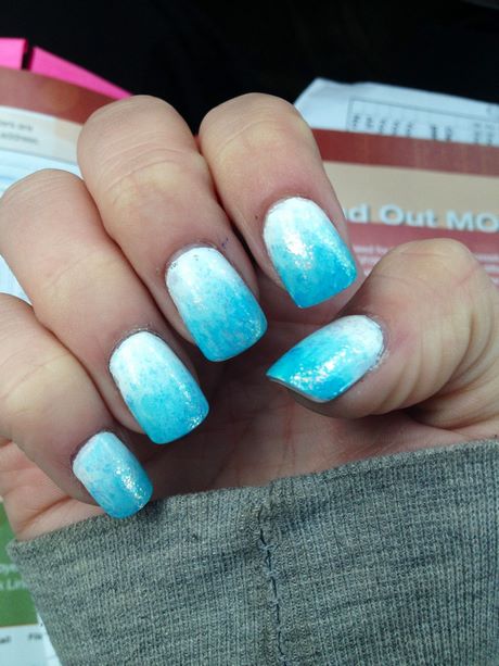 blue-and-white-acrylic-nails-62_13 Unghii acrilice albastre și albe