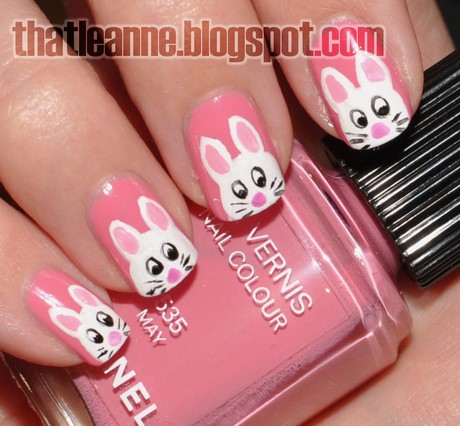 Bunny nail art modele