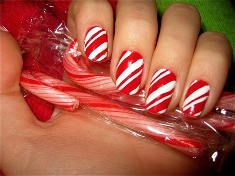 christmas-nail-ideas-for-short-nails-74 Idei de unghii de Crăciun pentru unghii scurte