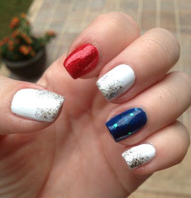 easy-red-white-and-blue-nails-00 Ușor roșu alb și albastru cuie