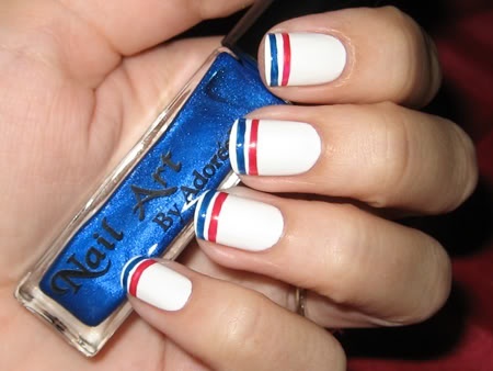 easy-red-white-and-blue-nails-00_8 Ușor roșu alb și albastru cuie