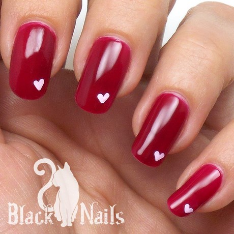 easy-valentine-nail-designs-97_3 Modele ușoare de unghii valentine