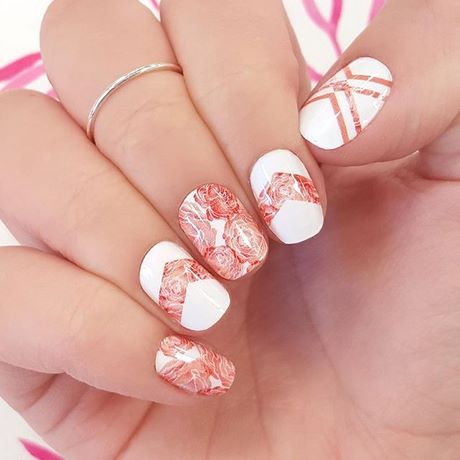 floral-nailart-19_19 Flori nailart