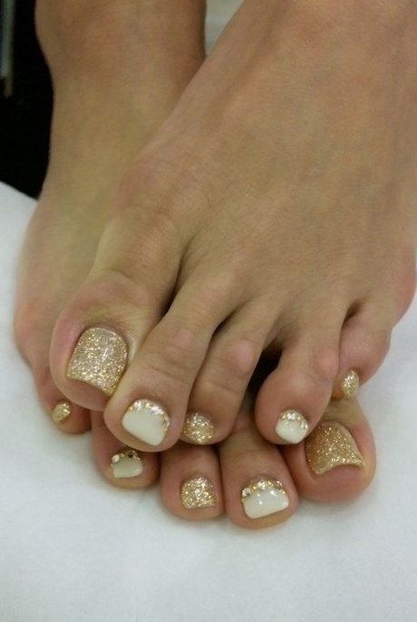gold-toe-nail-designs-35_2 Modele de unghii de aur