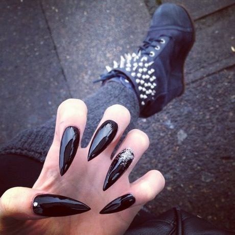 long-black-stiletto-nails-71_11 Unghii lungi negre stiletto