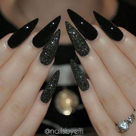 long-black-stiletto-nails-71_15 Unghii lungi negre stiletto