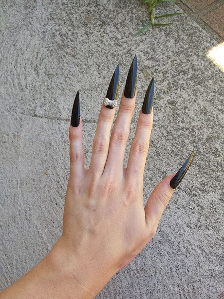 long-black-stiletto-nails-71_17 Unghii lungi negre stiletto