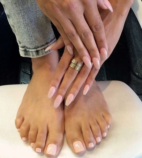 nail-and-feet-designs-28_13 Modele de unghii și picioare