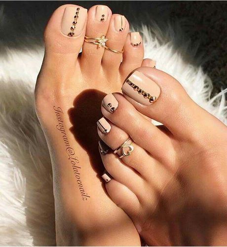 nail-and-feet-designs-28_5 Modele de unghii și picioare