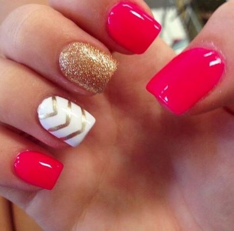 nail-designs-with-red-and-white-86_16 Modele de unghii cu roșu și alb