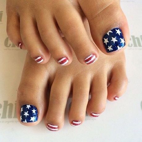 Patriotic deget de la picior nail art