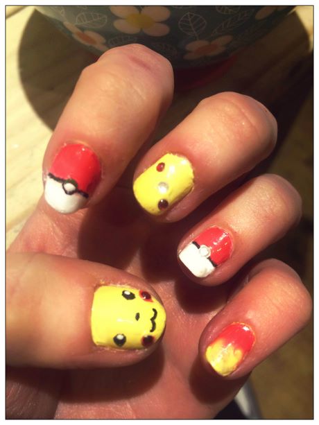 pikachu-nail-art-03_4 Arta unghiilor Pikachu