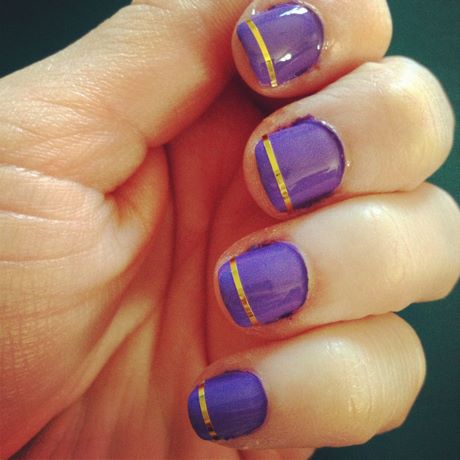 purple-gold-nails-17_16 Unghii de Aur violet