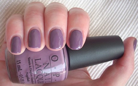 purple-grey-nail-polish-05_13 Lac de unghii gri violet