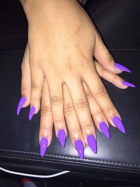 purple-pointy-nails-70_3 Violet cuie ascuțite