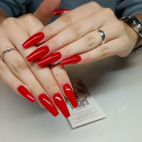 red-acrylic-nails-with-designs-45_17 Unghii acrilice roșii cu modele