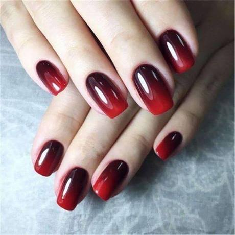 red-short-acrylic-nails-80_18 Unghii acrilice scurte roșii
