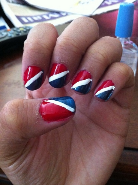 red-white-and-blue-fingernails-19_5 Roșu alb și albastru unghiile