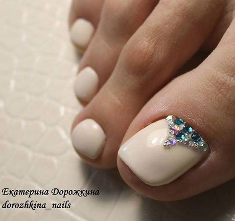 rhinestone-toe-nails-66_8 Stras toe cuie