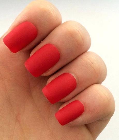 short-red-acrylic-nails-76_7 Unghii scurte acrilice roșii