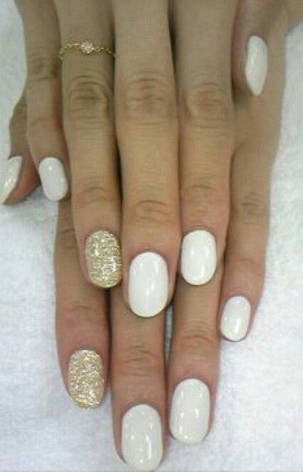 white-and-gold-fake-nails-08_15 Unghii false albe și aurii