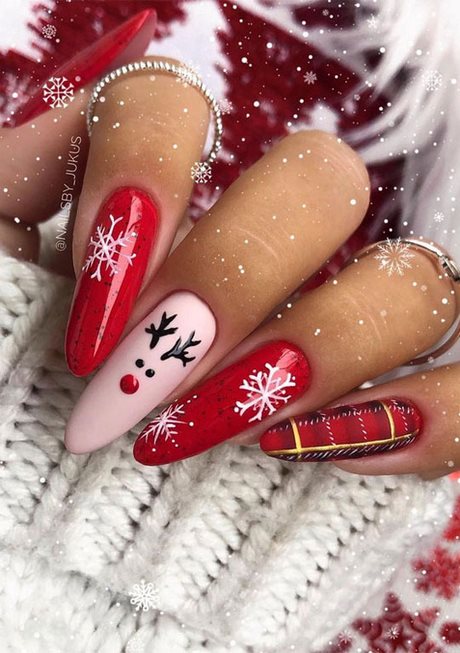 best-nail-designs-for-christmas-47_14 Cele mai bune modele de unghii pentru Crăciun