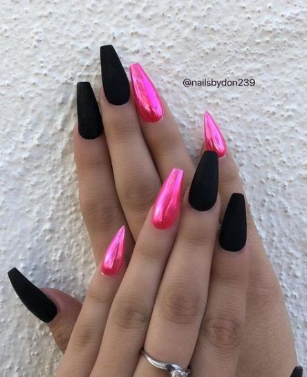 black-and-pink-nail-ideas-48_4 Idei de unghii negre și roz