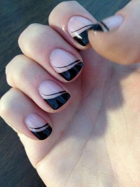 black-tip-nail-designs-44_12 Modele de unghii cu vârf negru