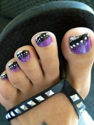 black-toes-with-design-30_7 Degetele de la picioare negre cu design