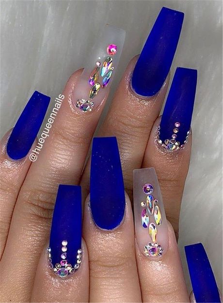 blue-nail-designs-with-rhinestones-75_2 Modele de unghii albastre cu pietre