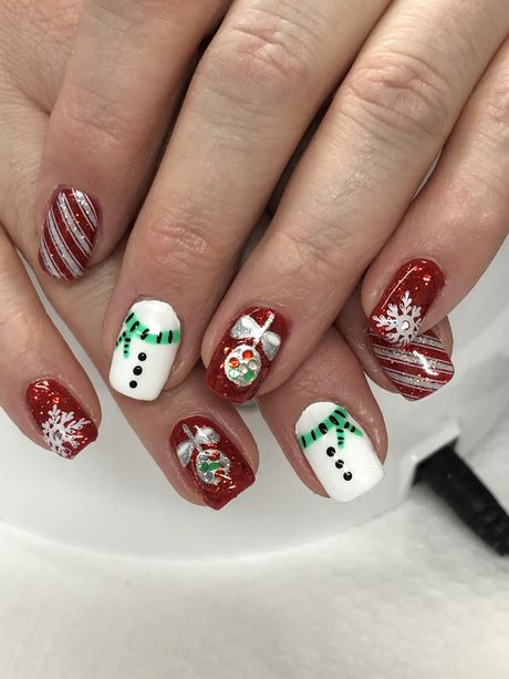 candy-cane-christmas-nail-designs-29_17 Candy cane modele de unghii de Crăciun