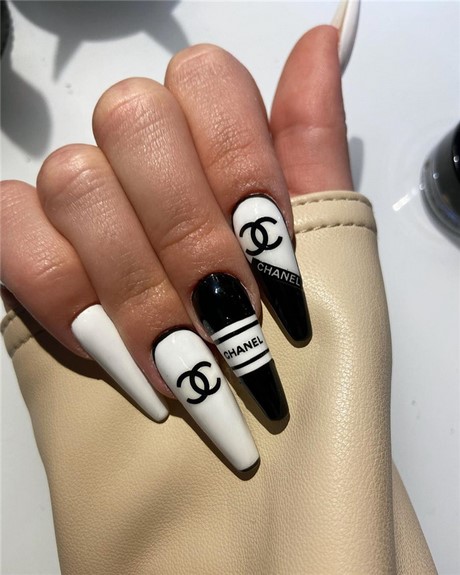 chanel-nail-designs-pictures-37_12 Chanel nail desenează imagini