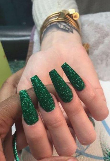 christmas-green-nail-designs-98_17 Modele de unghii verde de Crăciun